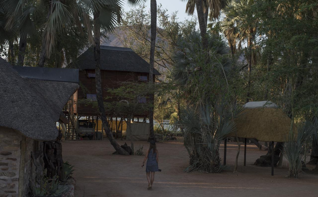 Epupa Falls Lodge 外观 照片